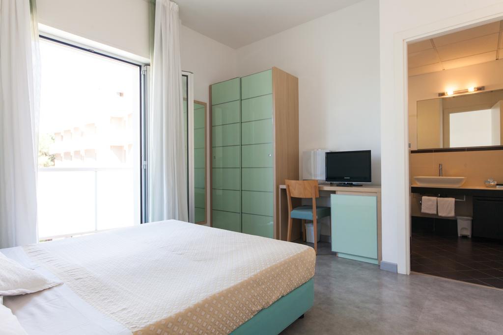 Hotel Sahara Μιλάνο Μαριτίμα Δωμάτιο φωτογραφία