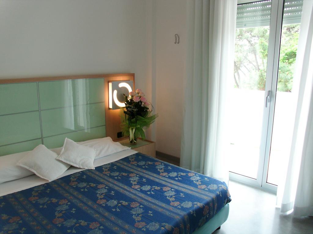 Hotel Sahara Μιλάνο Μαριτίμα Εξωτερικό φωτογραφία