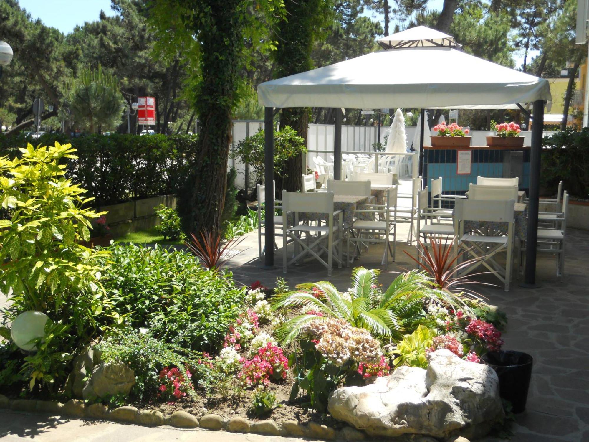 Hotel Sahara Μιλάνο Μαριτίμα Εξωτερικό φωτογραφία
