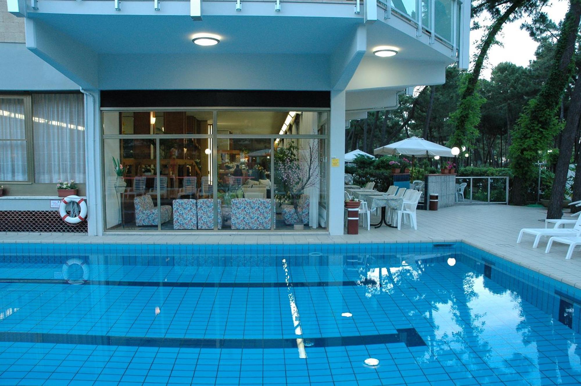 Hotel Sahara Μιλάνο Μαριτίμα Εξωτερικό φωτογραφία