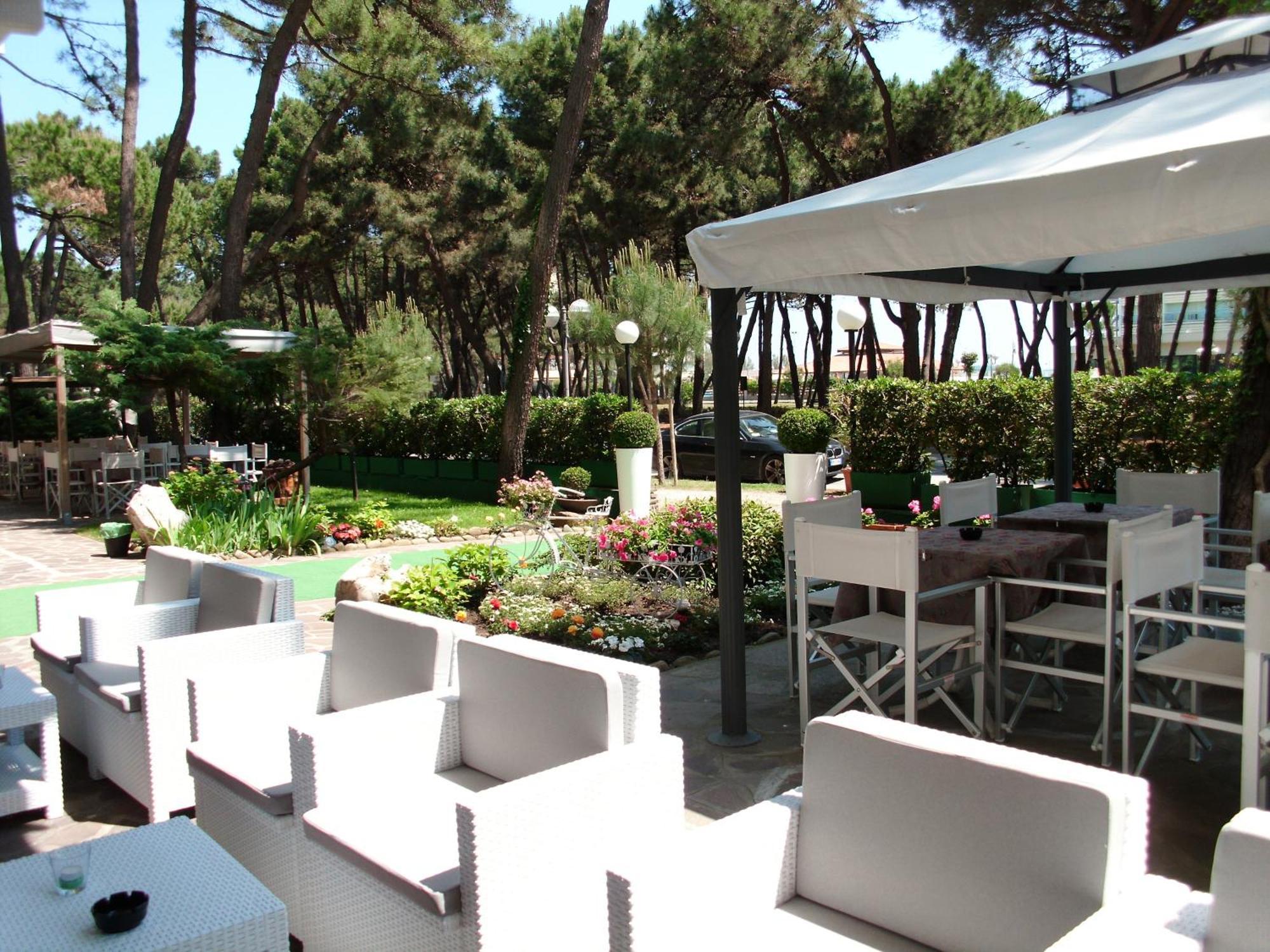 Hotel Sahara Μιλάνο Μαριτίμα Εξωτερικό φωτογραφία