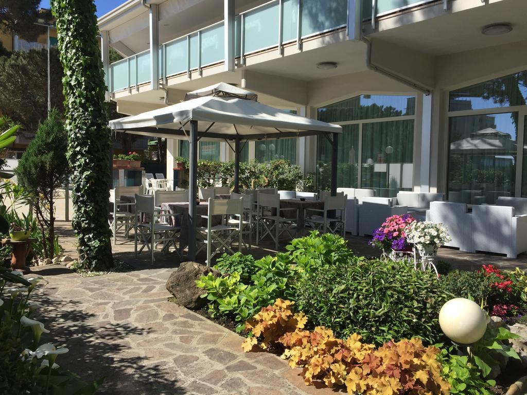 Hotel Sahara Μιλάνο Μαριτίμα Εξωτερικό φωτογραφία