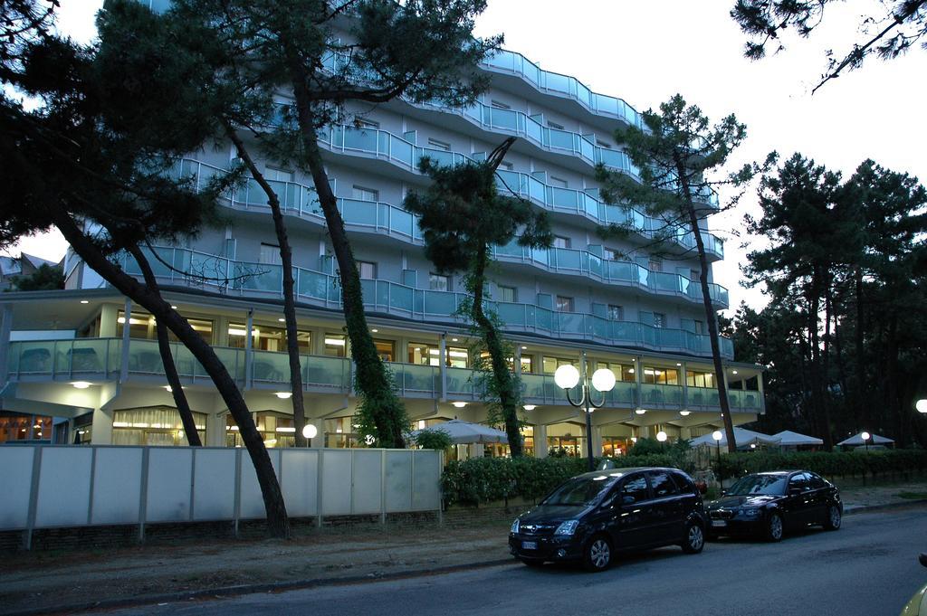 Hotel Sahara Μιλάνο Μαριτίμα Εξωτερικό φωτογραφία