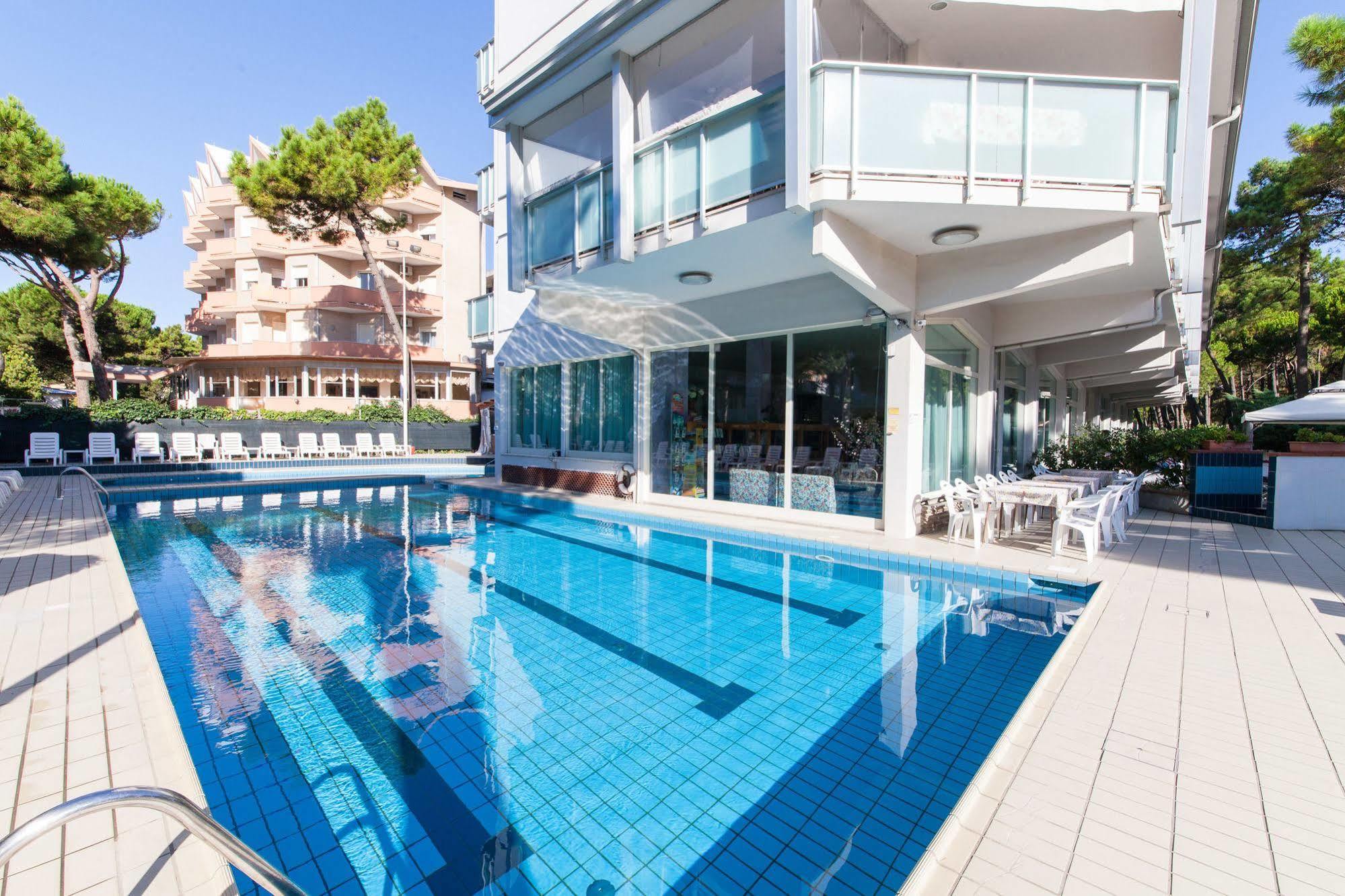 Hotel Sahara Μιλάνο Μαριτίμα Εξωτερικό φωτογραφία
