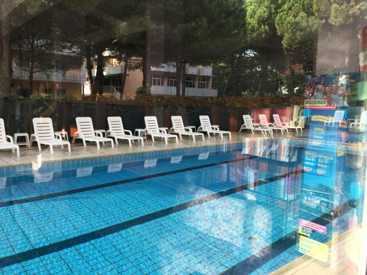 Hotel Sahara Μιλάνο Μαριτίμα Εξωτερικό φωτογραφία